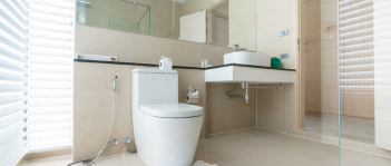 Read more about the article Best toilet accessories withing your budget.